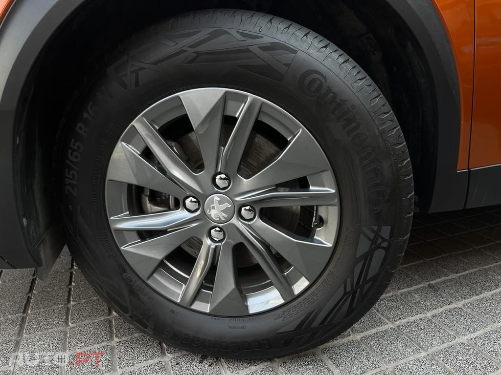 Peugeot 2008 1.2 Active Business