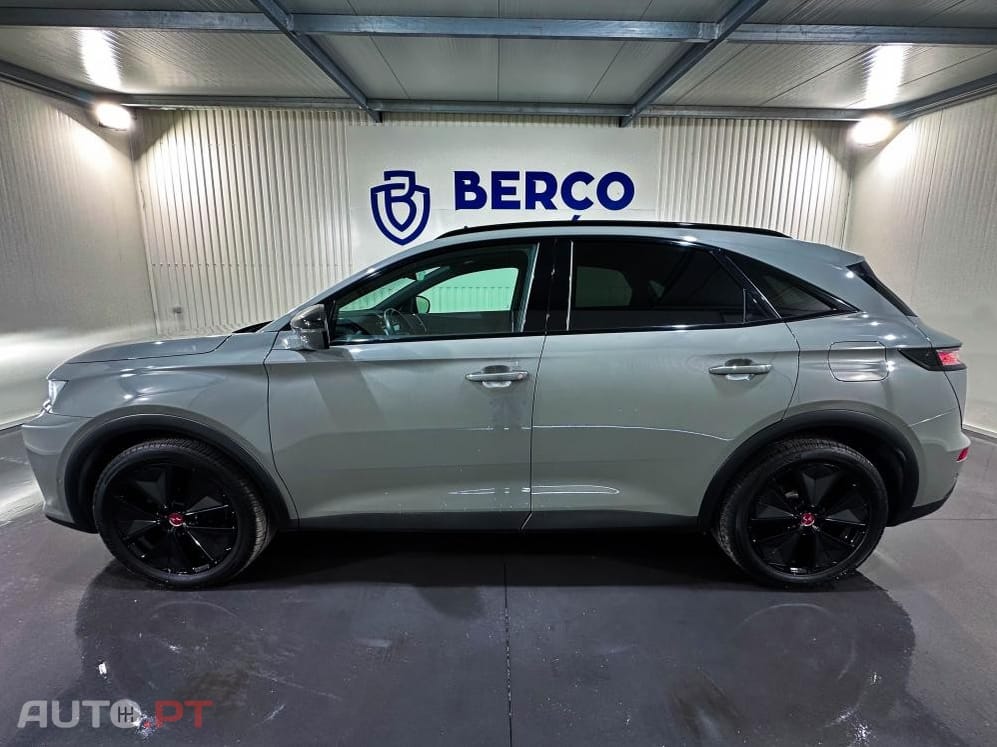 DS DS7 Crossback E-Tense Performance Line EAT8