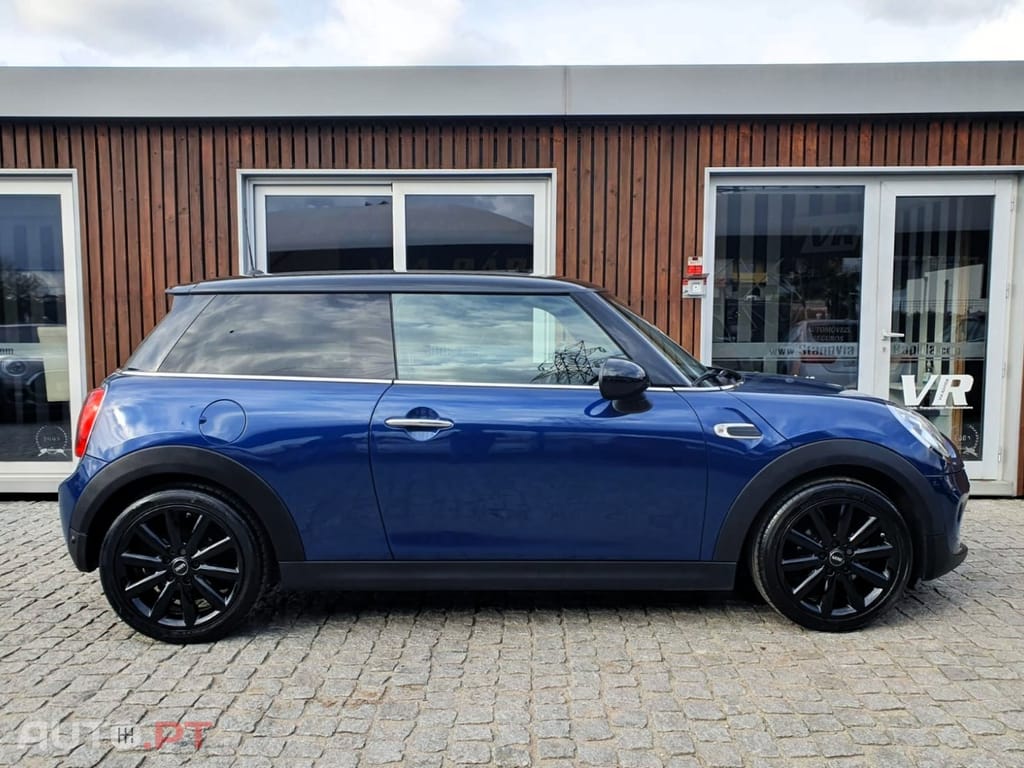 MINI Cooper Cooper D