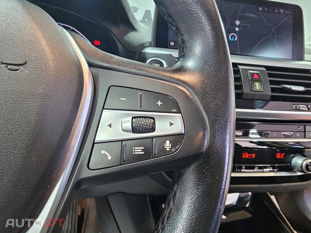 BMW X3 xDrive30e Luxury Line Aut.