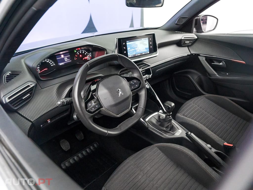 Peugeot 2008 1.2 PureTech Active Pack