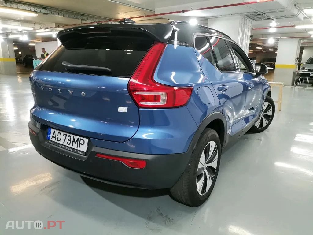 Volvo XC40 1.5 T5 PHEV R-Design Expression