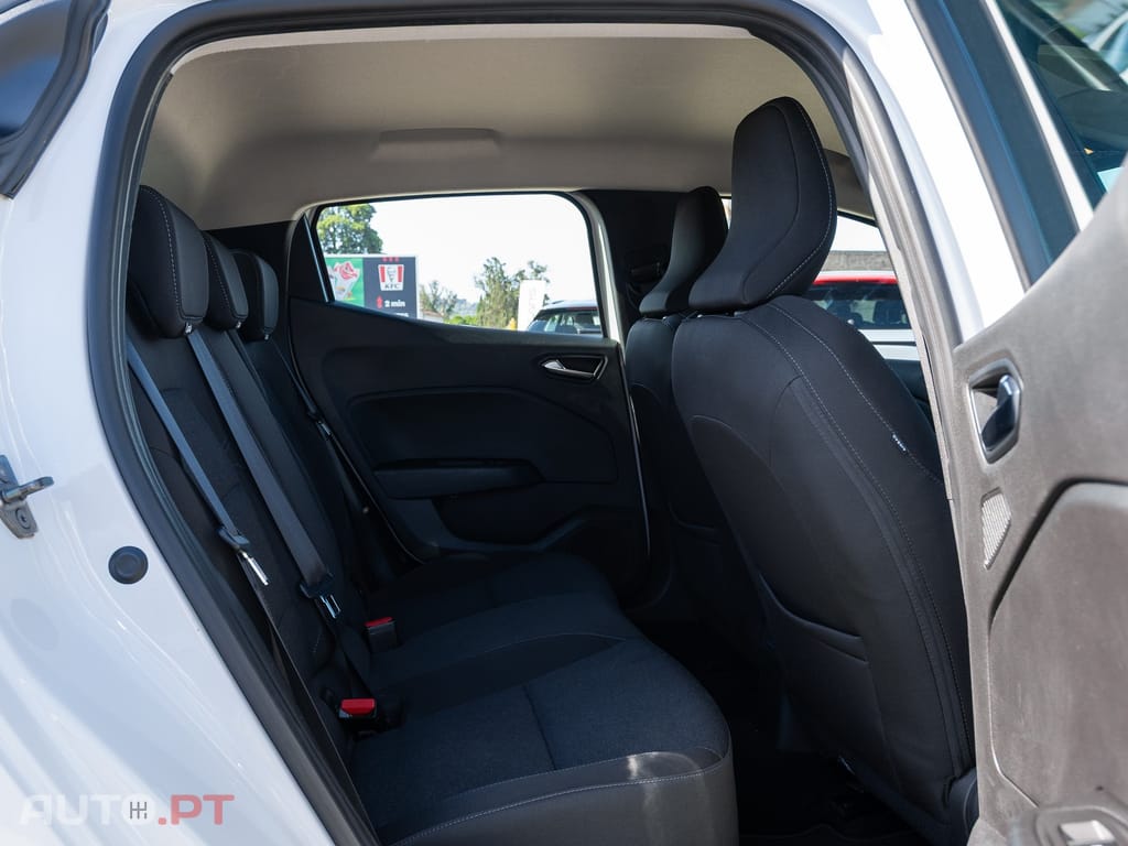 Renault Clio 1.0 TCe Equilibre
