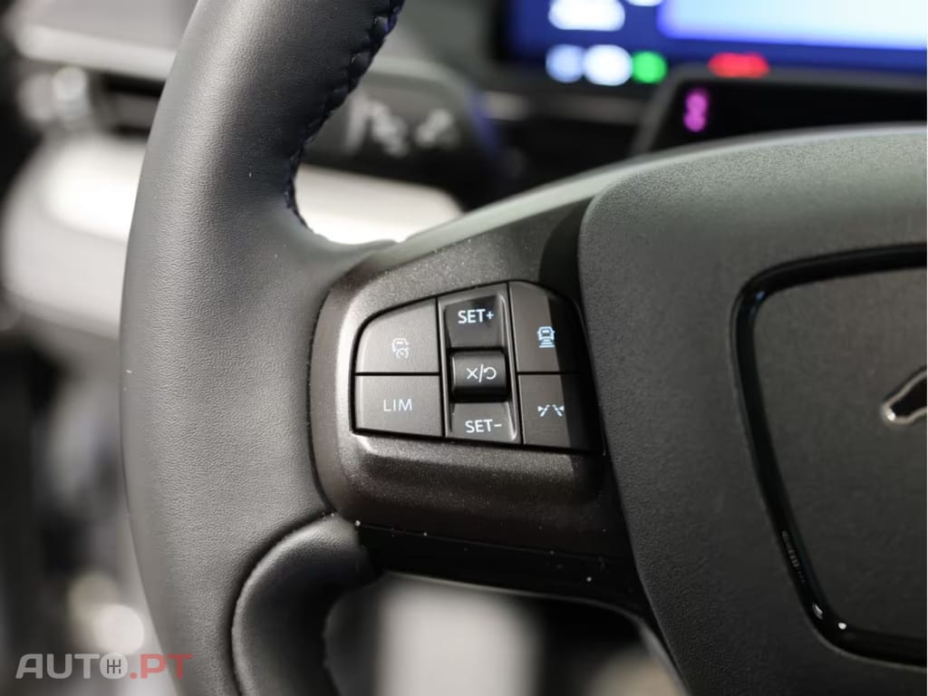 Ford Mustang Mach-E 75,7 kWh  I.V.A DEDUTIVEL