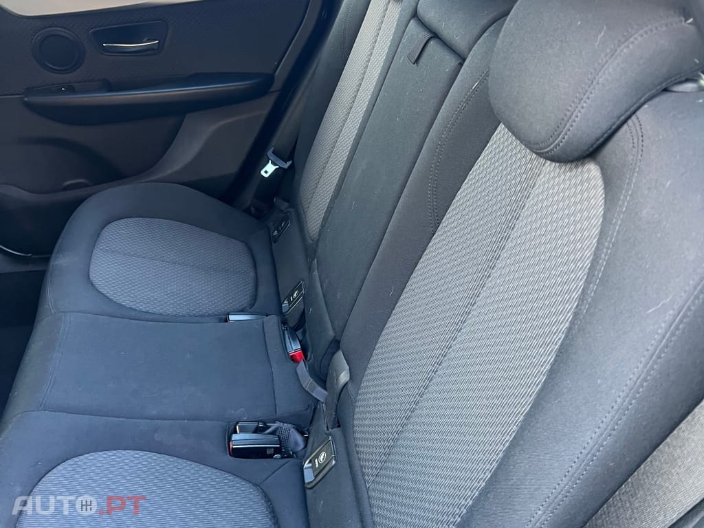 BMW 216 d Advantage