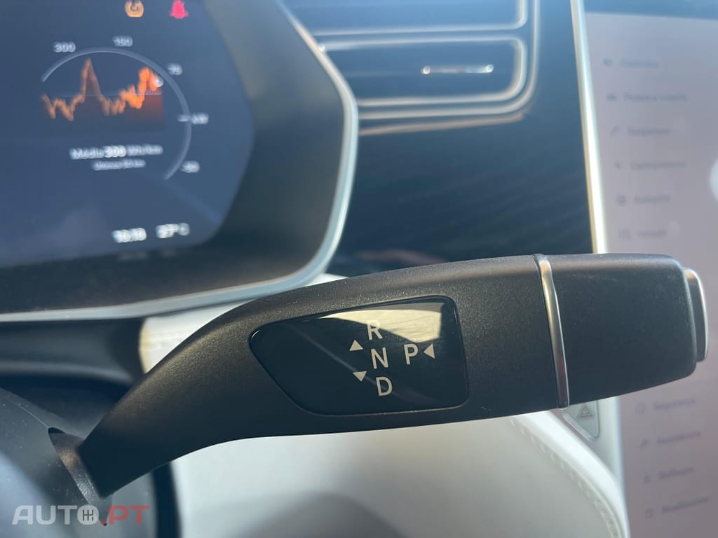 Tesla Model X 100D