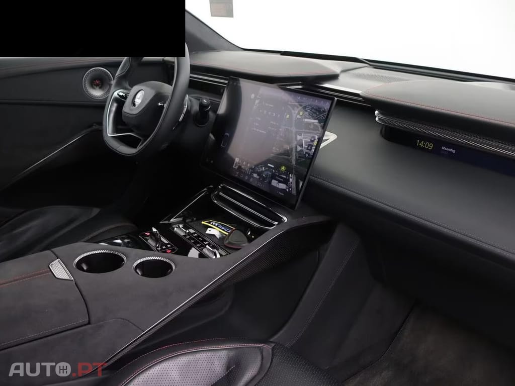 Lotus Eletre EDS 450 4WD