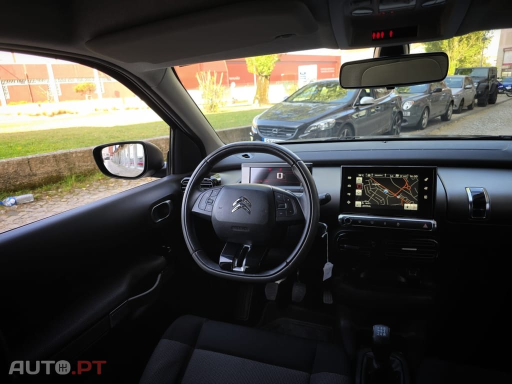 Citroen C4 Cactus 1.6 BlueHDi Feel J17