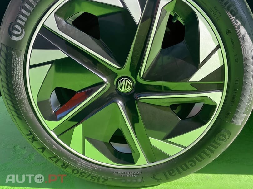MG MG4 51 kWh Standard