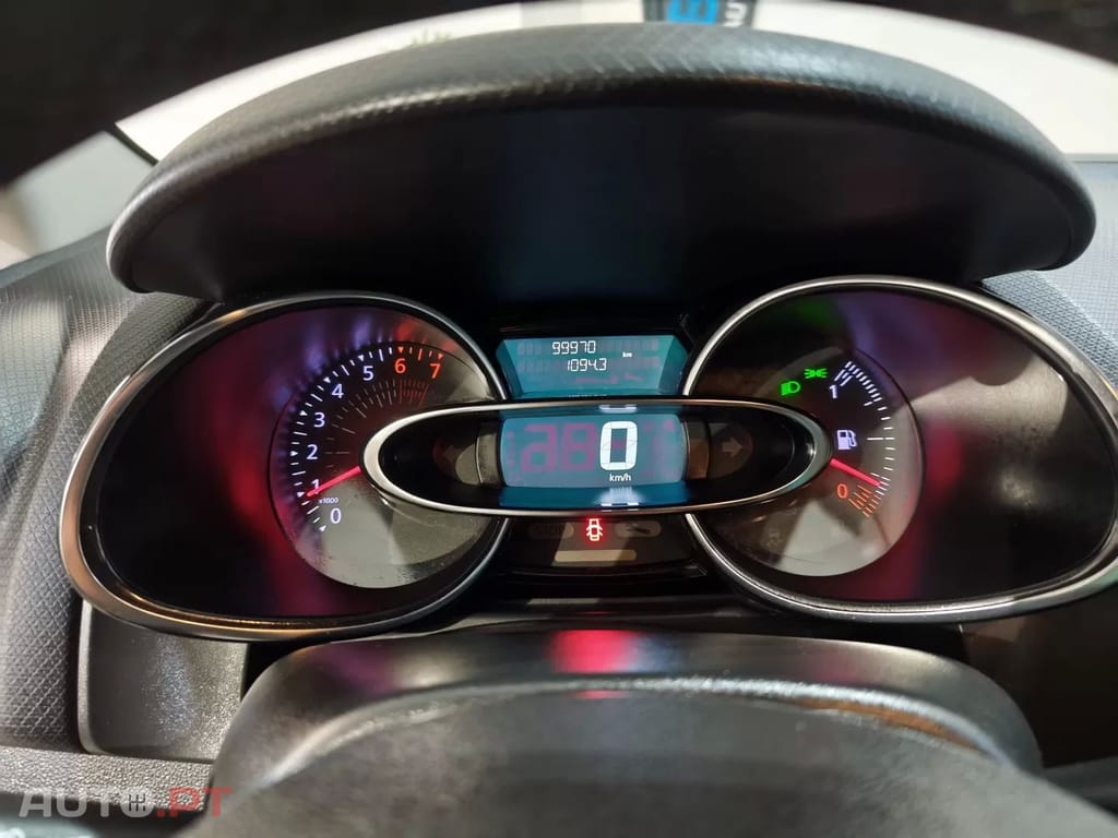 Renault Clio (Energy) TCe 90 Start & Stop LIMITED