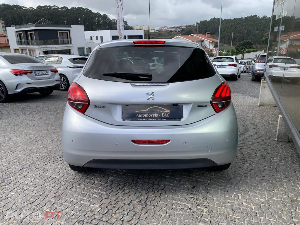 Peugeot 208 1.2 PureTech Style