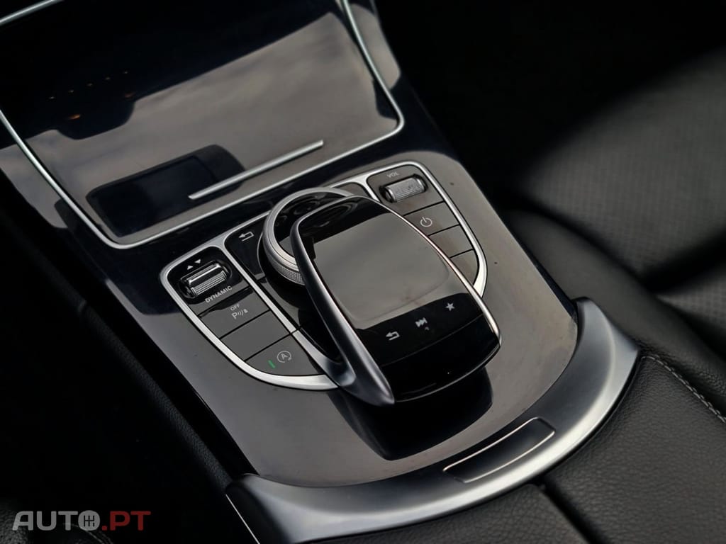 Mercedes-Benz C 220 (BlueTEC) d 7G-TRONIC AMG Line
