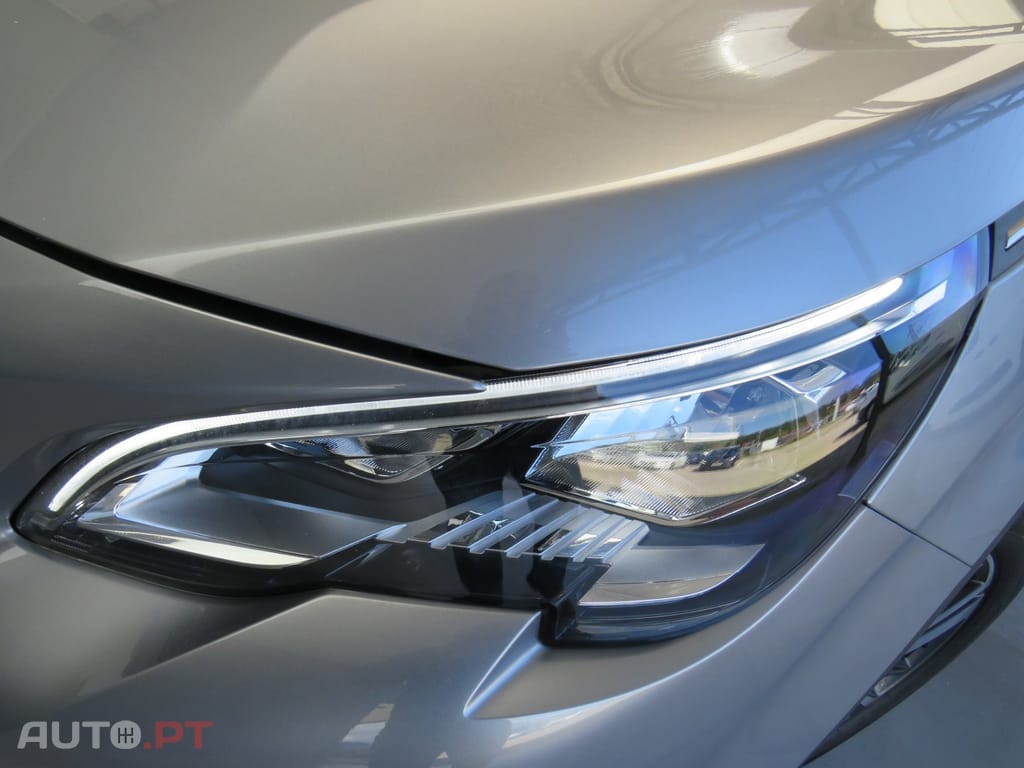 Peugeot 3008 1.5 BlueHDi Allure EAT8