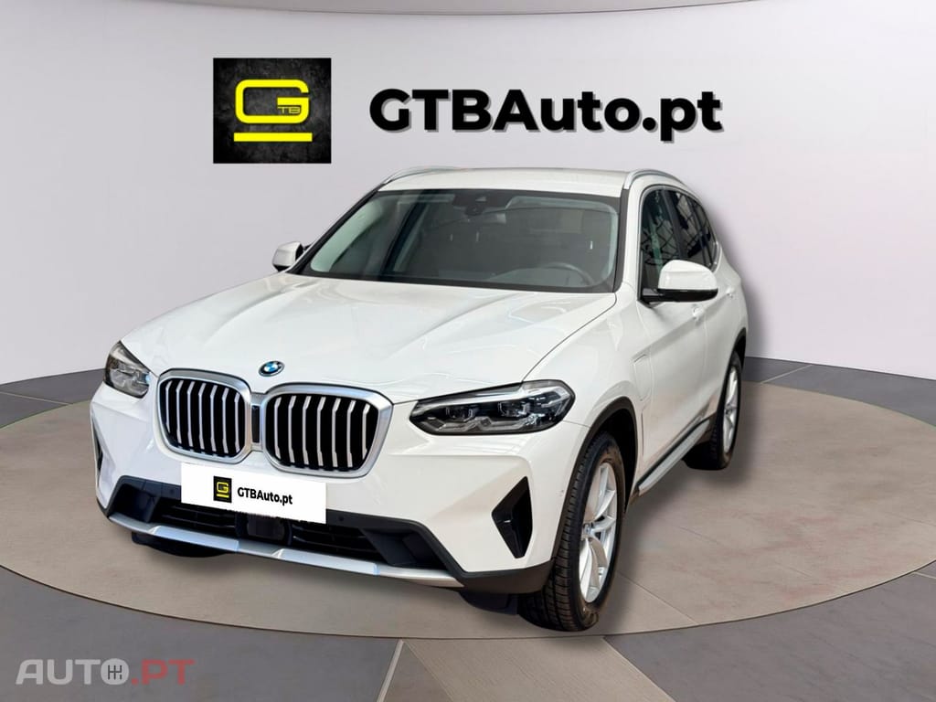 BMW X3 xDrive 30e I.V.A DEDUTÍVEL 