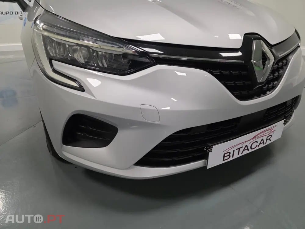 Renault Clio 1.0 TCe Evolution — fotografia 7