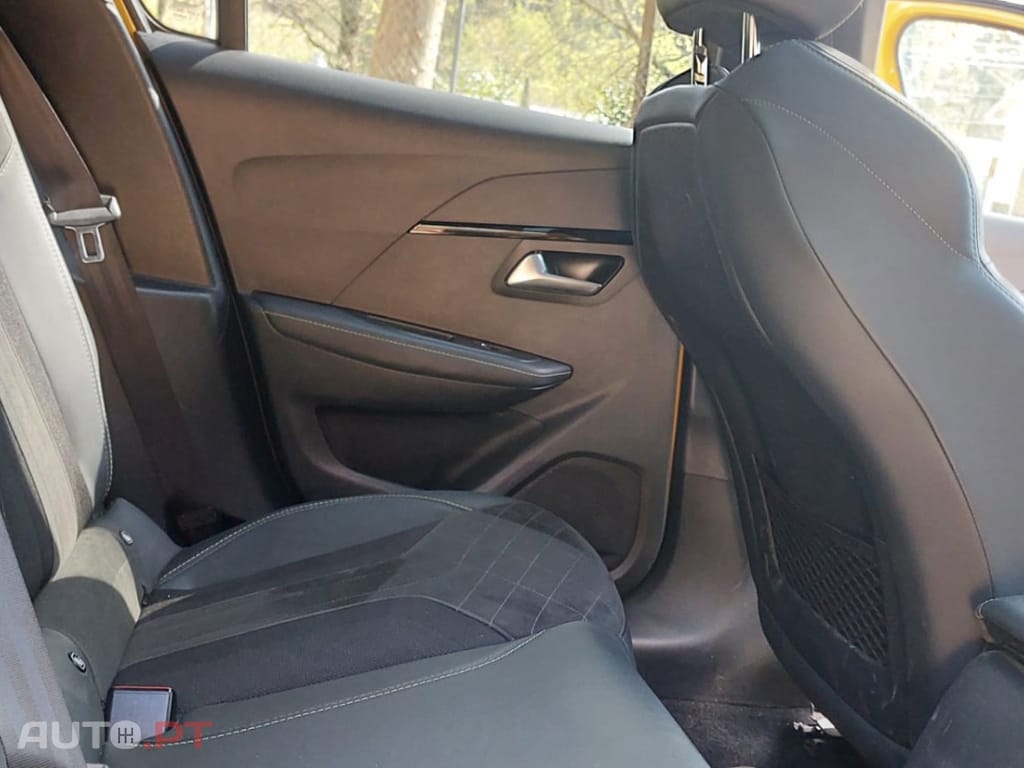 Peugeot E-208 50 kWh GT Line