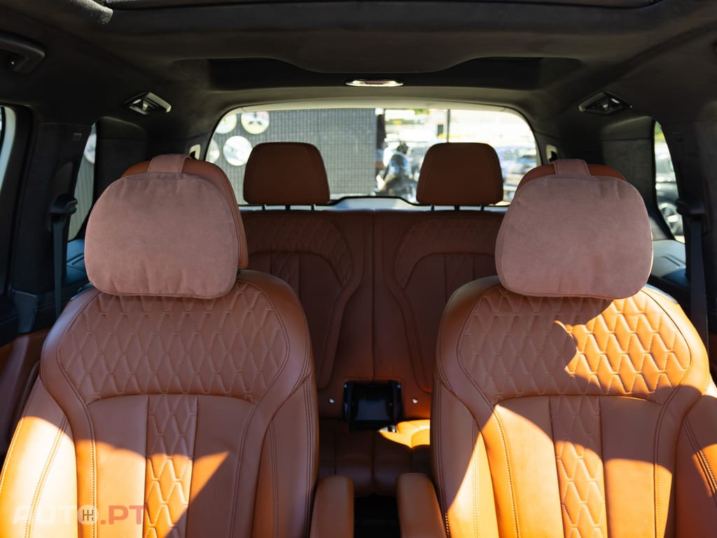 BMW X7 M50d