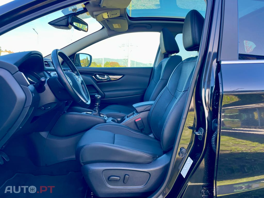 Nissan Qashqai 1.5 DCi 110cv Tekna
