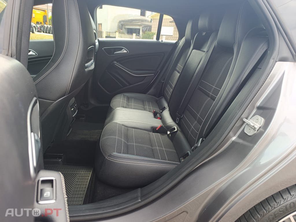 Mercedes-Benz CLA 180 Shooting Brake d BlueEFFICIENCY Edition