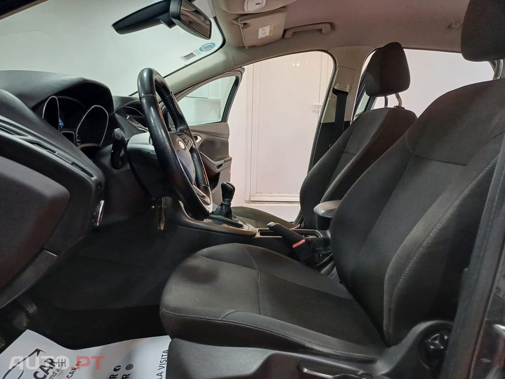 Ford Focus 1.0 SCTi Titanium