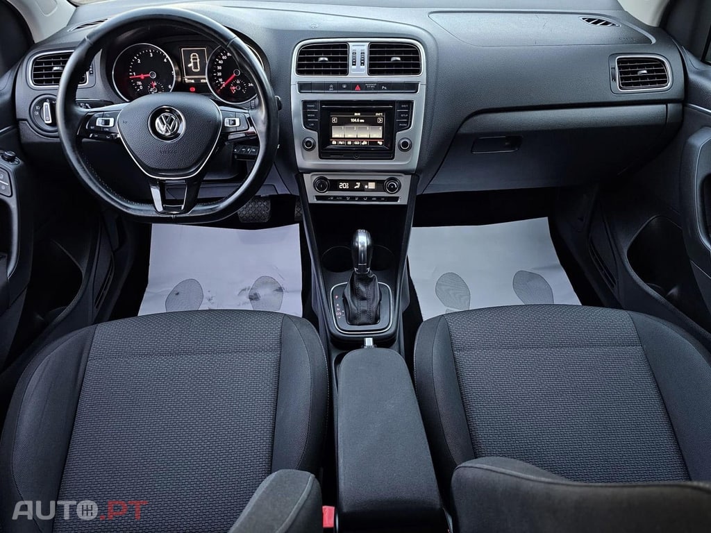 Volkswagen Polo 1.4TDI LOUNGE (DSG)