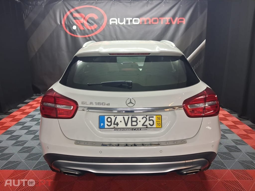 Mercedes-Benz GLA 180 d Urban