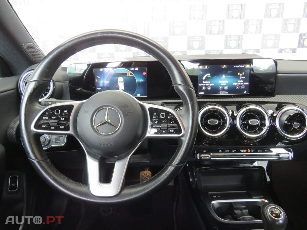 Mercedes-Benz CLA 180 d Shooting Brake Style Plus