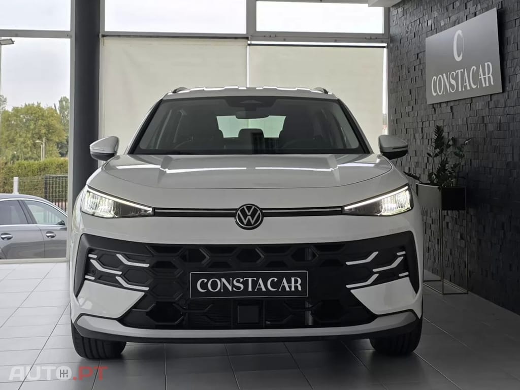 Volkswagen T-Roc 1.5 eTSI Trend DSG