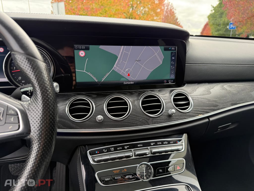 Mercedes-Benz E 220 d AMG Line