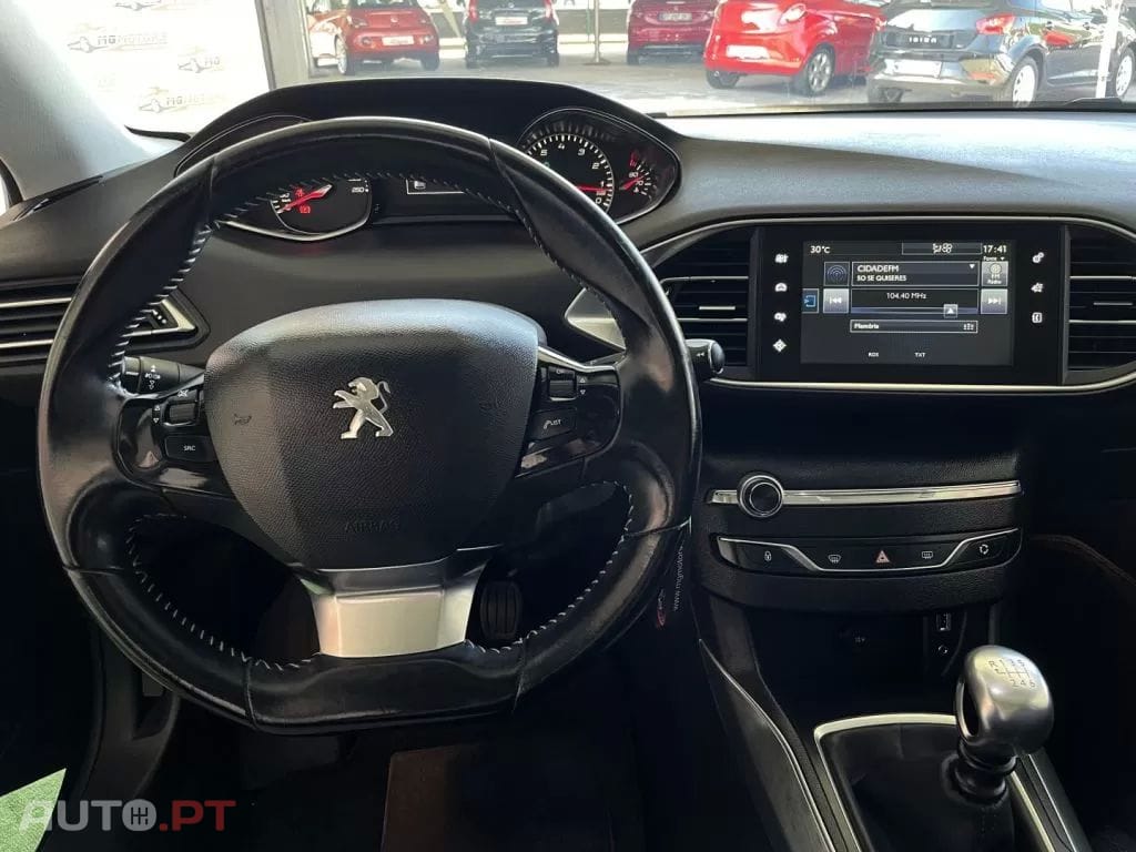 Peugeot 308 1.2 PureTech Allure