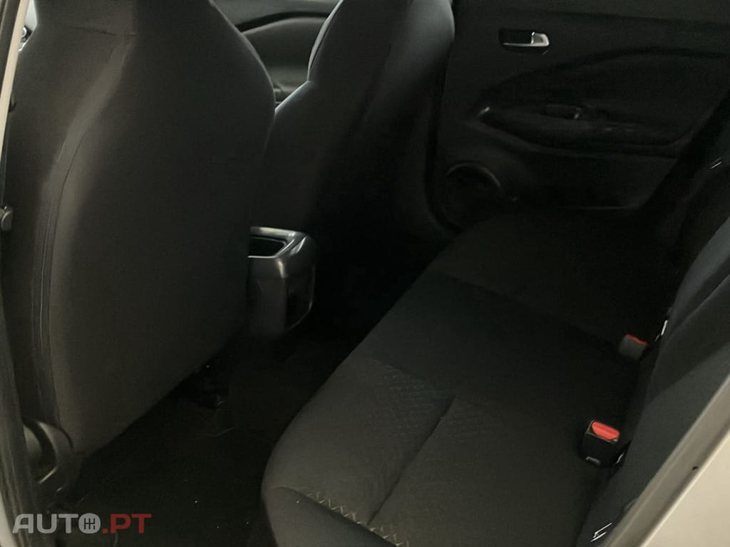 Nissan Juke 1.0 DIG-T Acenta