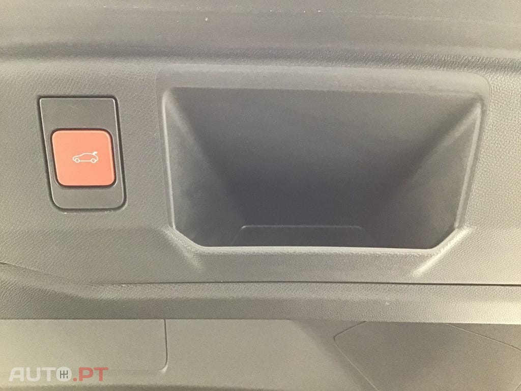 Peugeot 5008 1.2 Hybrid GT e-DCS6