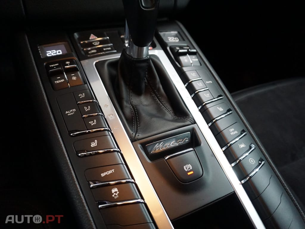 Porsche Macan PDK