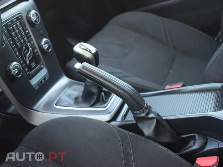 Volvo V40 2.0 D2 Momentum