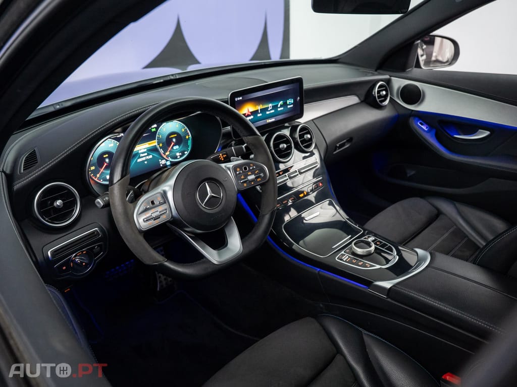 Mercedes-Benz C 300 de AMG Line