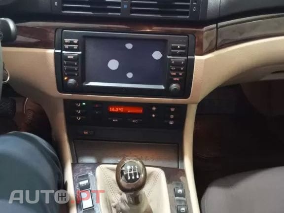 BMW 320 d Touring Navigator