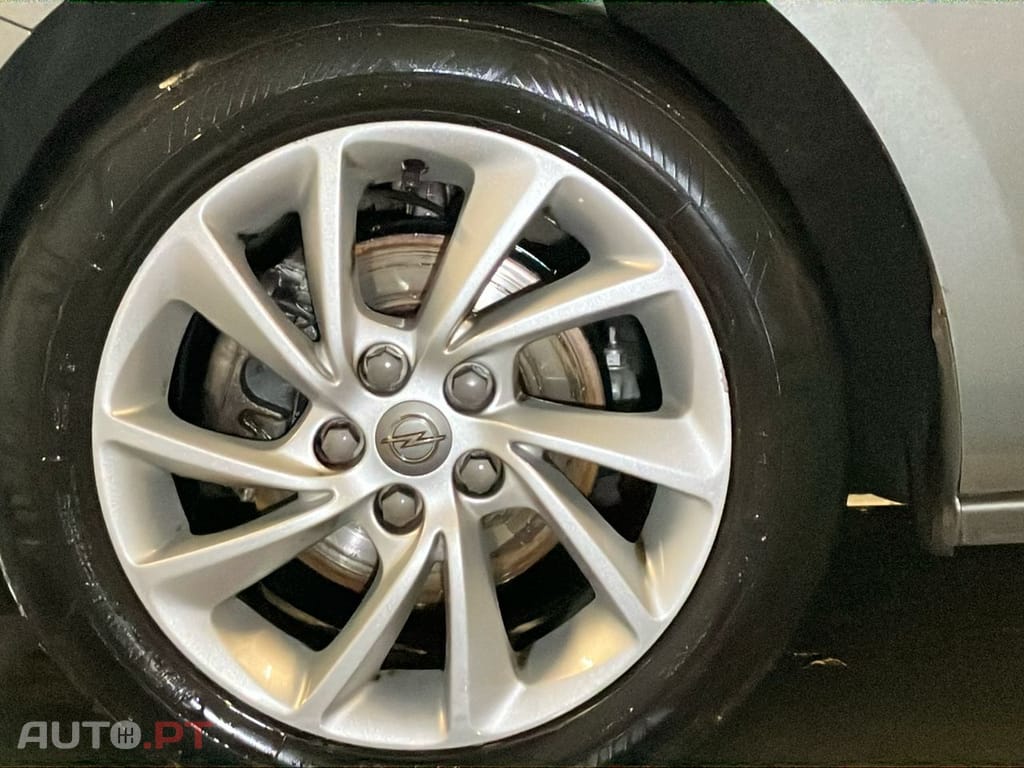 Opel Astra 1.6 CDTi