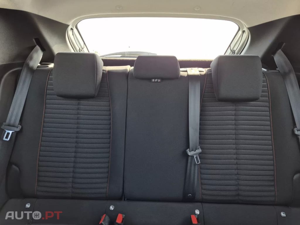 Peugeot E-208 50 kWh Active Pack