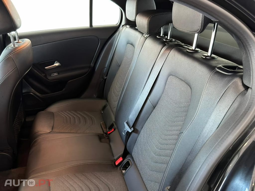 Mercedes-Benz A 250 e