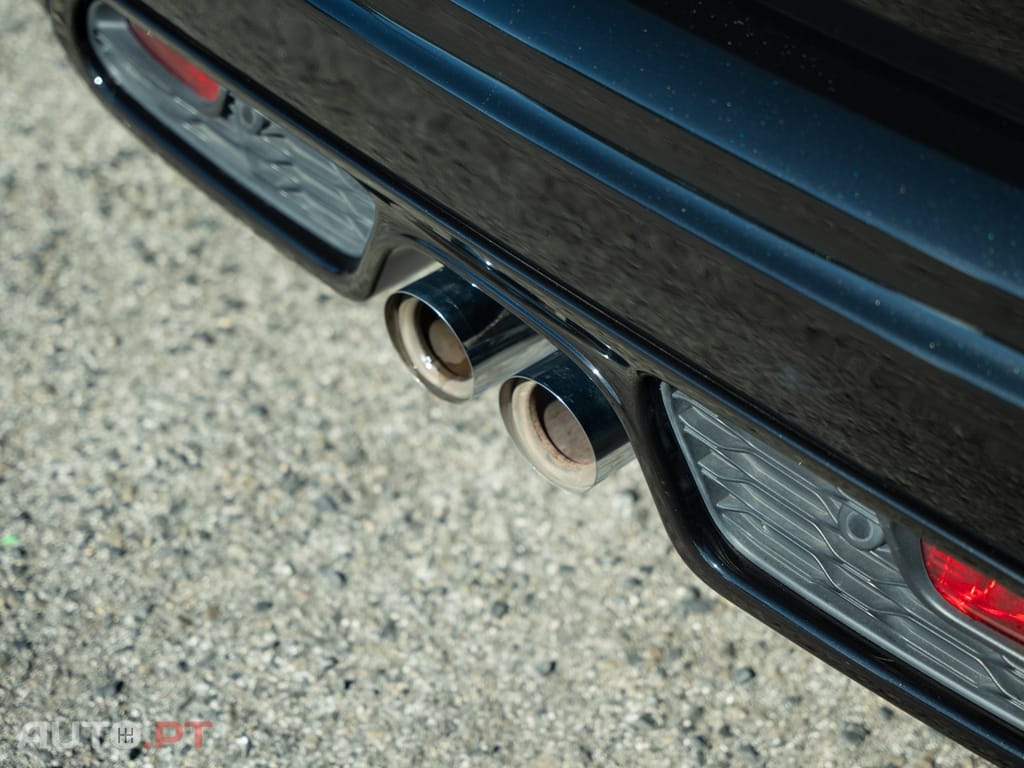 MINI Cabrio John Cooper Works Auto Desportiva