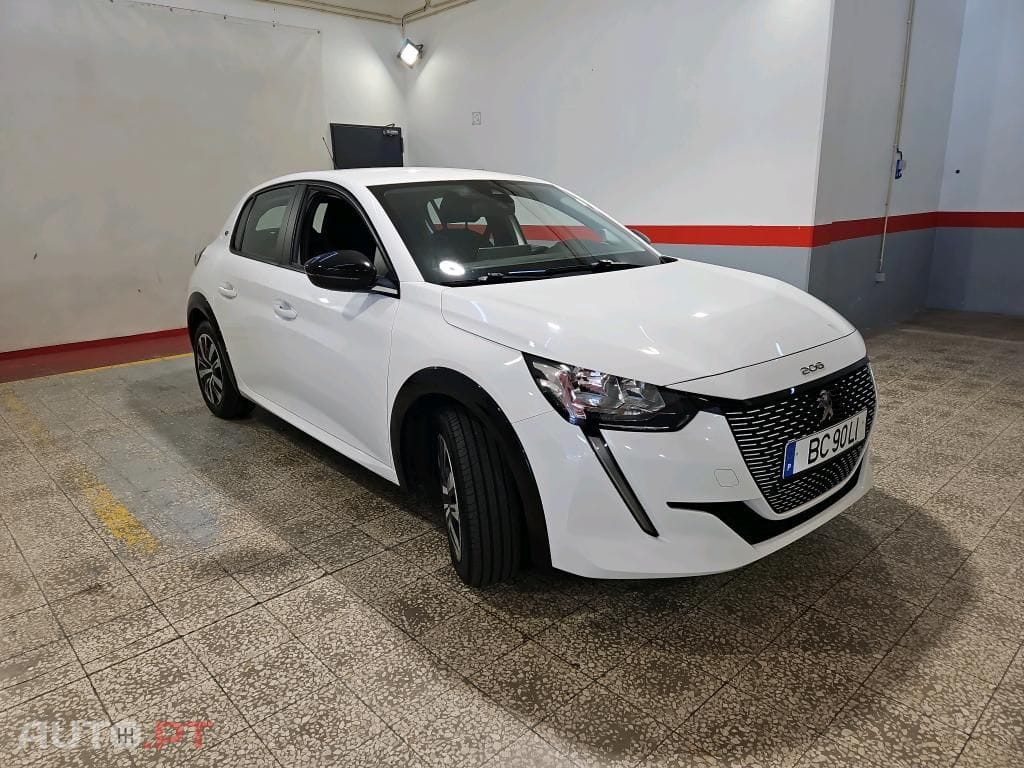 Peugeot E-208 50 kWh Active