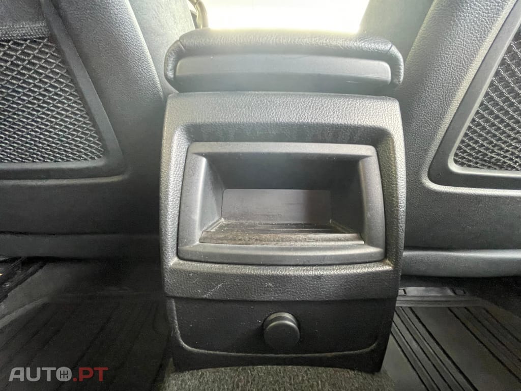 BMW 118 i Pack M Auto