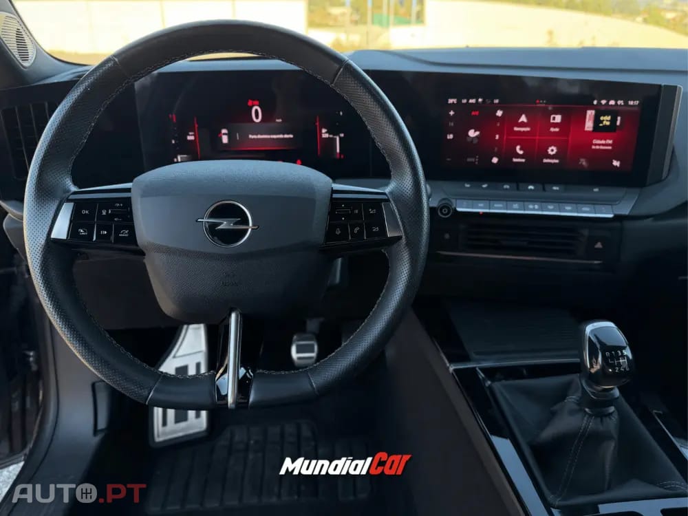 Opel Astra 1.2 T GS Line