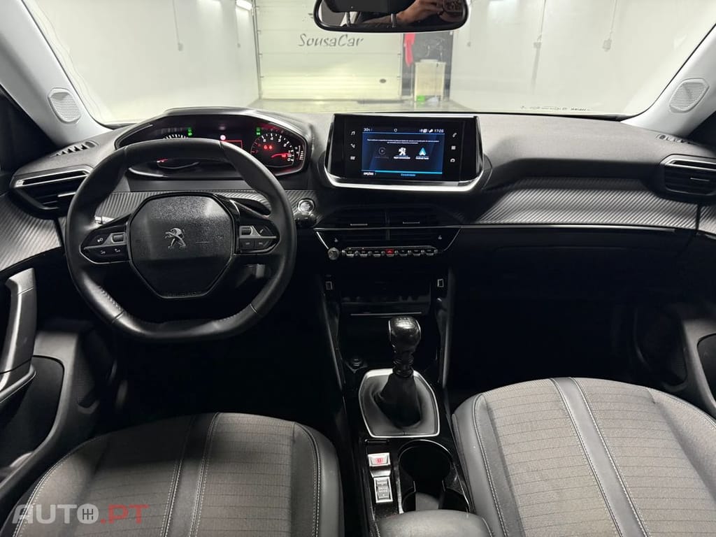 Peugeot 2008 1.2 PureTech Allure