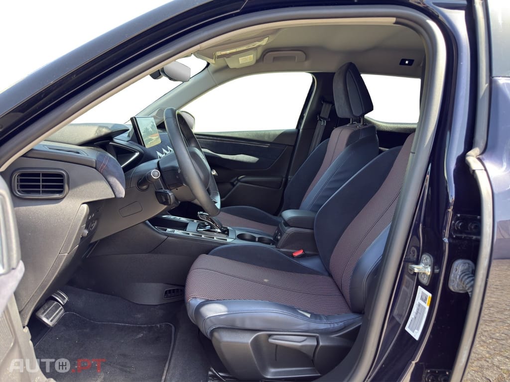 DS DS3 Crossback E-TENSE INES DE LA FRESSANGE