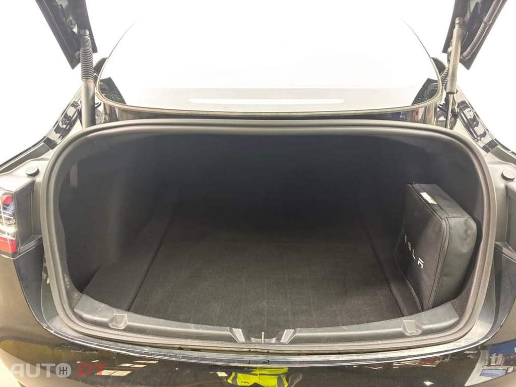 Tesla Model 3 Grande Autonomie AWD