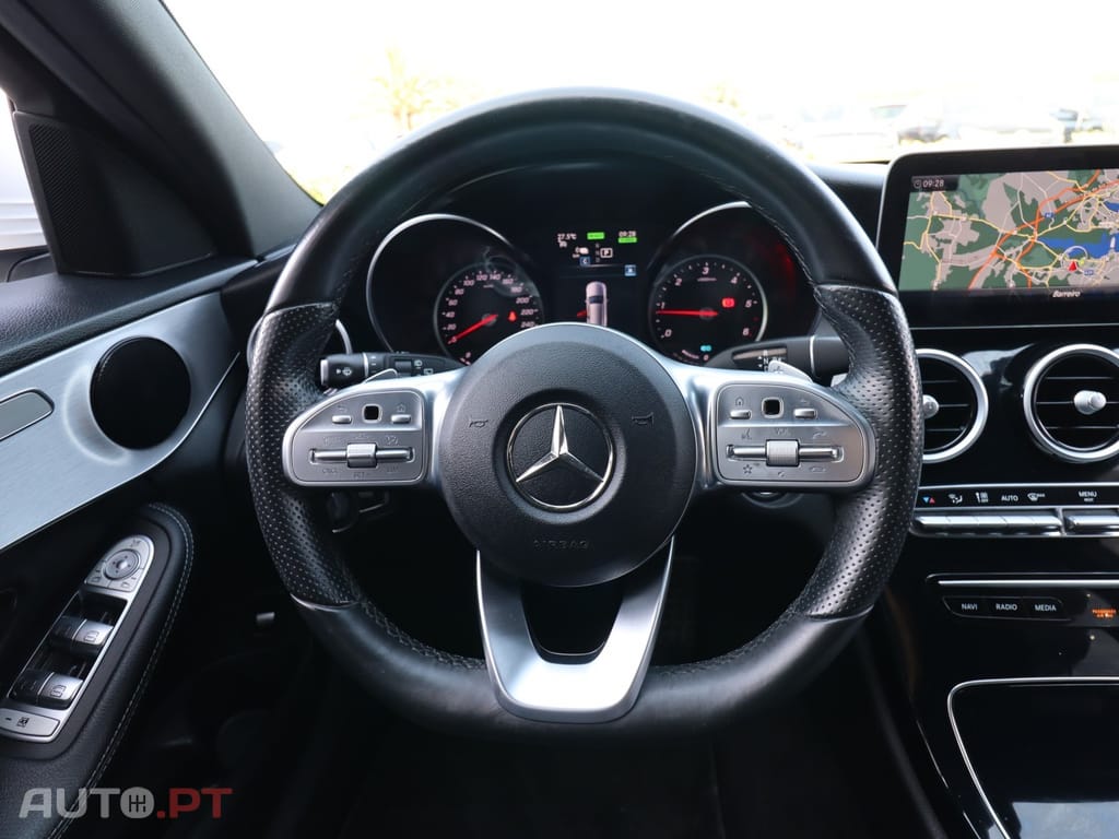 Mercedes-Benz C 300 de AMG Line