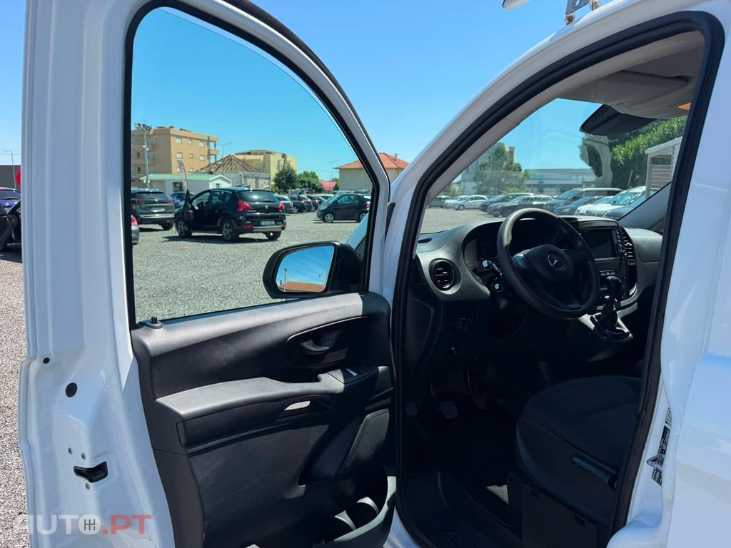 Mercedes-Benz Vito 111 CDi/32