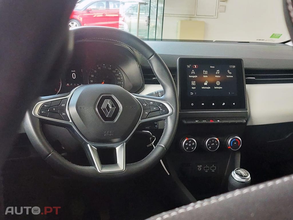 Renault Clio 1.0 TCe Evolution Bi-Fuel