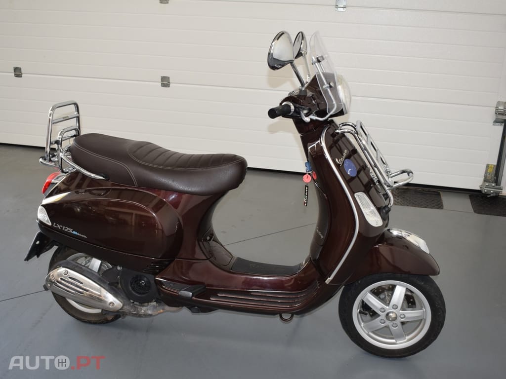 Piaggio Vespa LX 125 IE 4T 3V